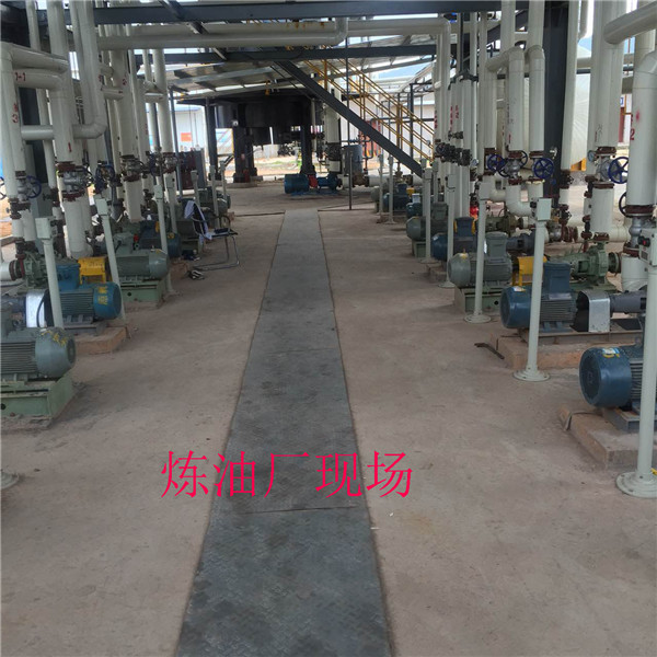 煉油廠(chǎng)現(xiàn)場(chǎng)